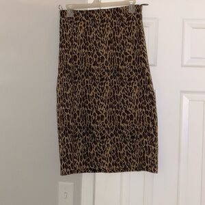 Leopard knee length skirt, perfect condition size medium